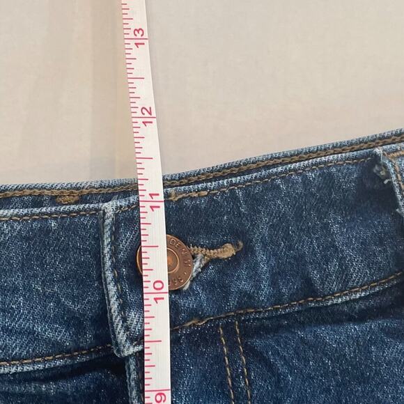 LOFT Mid Rise, Medium Rinse, Frayed, Raw Hem, Denim/Jean Shorts 27 - Picture 13 of 13